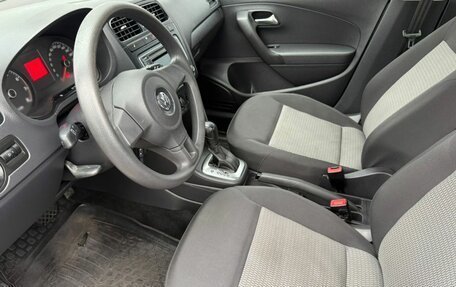 Volkswagen Polo VI (EU Market), 2013 год, 865 000 рублей, 17 фотография