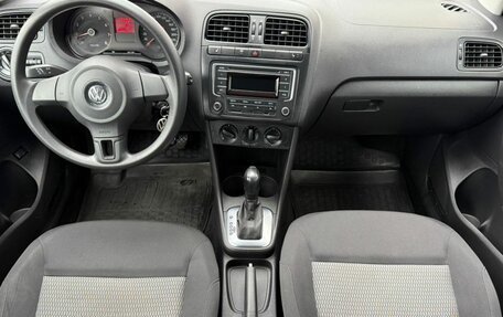 Volkswagen Polo VI (EU Market), 2013 год, 865 000 рублей, 16 фотография
