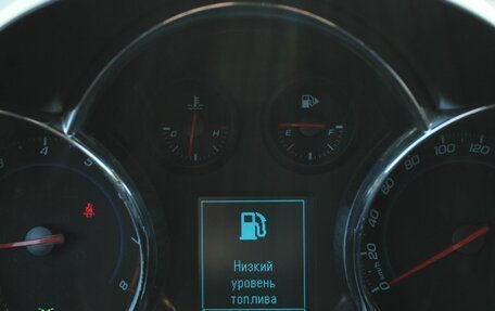 Chevrolet Cruze II, 2013 год, 885 000 рублей, 13 фотография