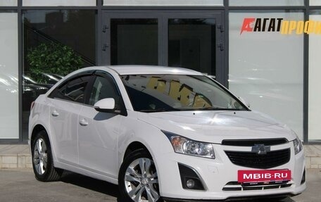 Chevrolet Cruze II, 2013 год, 885 000 рублей, 3 фотография