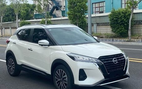 Nissan Kicks I, 2022 год, 1 785 000 рублей, 3 фотография