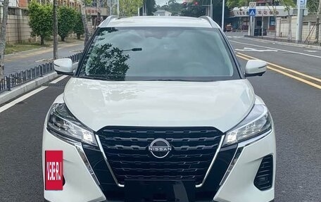 Nissan Kicks I, 2022 год, 1 785 000 рублей, 2 фотография