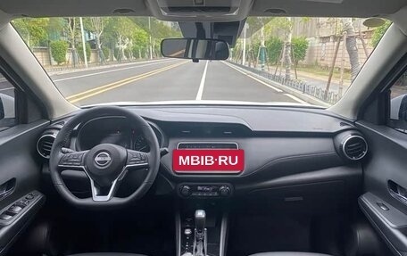 Nissan Kicks I, 2022 год, 1 785 000 рублей, 8 фотография