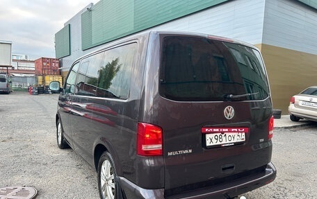 Volkswagen Multivan T5, 2010 год, 1 899 000 рублей, 2 фотография