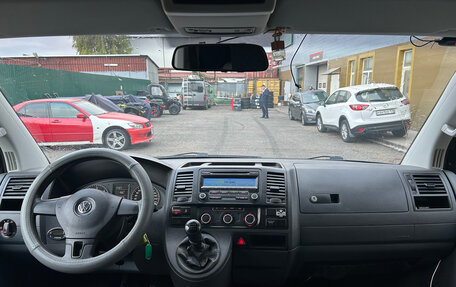 Volkswagen Multivan T5, 2010 год, 1 899 000 рублей, 5 фотография