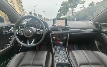 Mazda CX-4, 2021 год, 1 800 000 рублей, 8 фотография