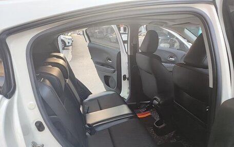 Honda Vezel, 2021 год, 1 550 000 рублей, 11 фотография