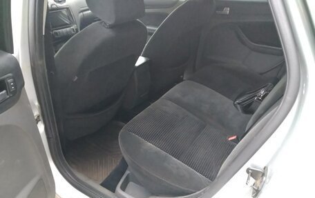 Ford Focus II рестайлинг, 2006 год, 400 000 рублей, 11 фотография