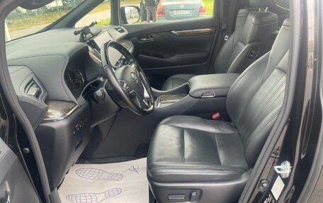 Toyota Alphard III, 2021 год, 7 180 000 рублей, 10 фотография