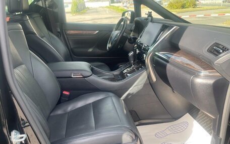Toyota Alphard III, 2021 год, 7 180 000 рублей, 17 фотография