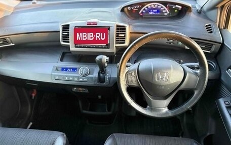 Honda Freed I, 2016 год, 785 000 рублей, 8 фотография