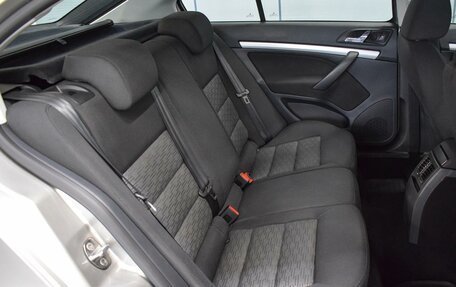 Skoda Octavia, 2011 год, 910 000 рублей, 7 фотография