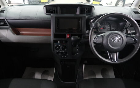 Toyota Roomy I, 2020 год, 1 039 000 рублей, 14 фотография