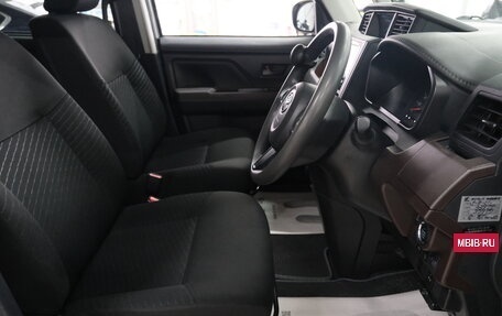 Toyota Roomy I, 2020 год, 1 039 000 рублей, 8 фотография