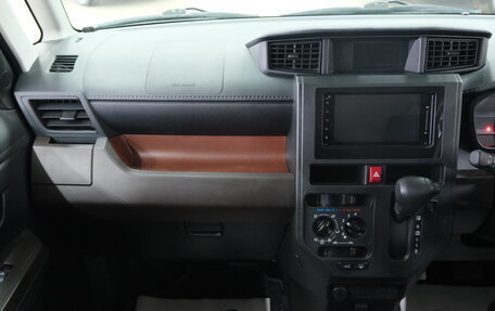 Toyota Roomy I, 2020 год, 1 039 000 рублей, 17 фотография