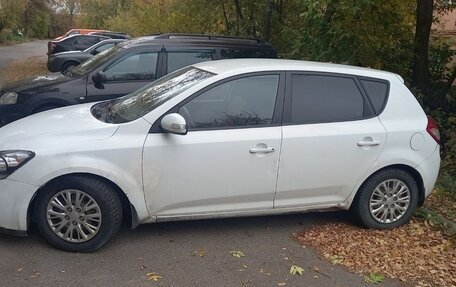KIA cee'd I рестайлинг, 2011 год, 550 000 рублей, 3 фотография