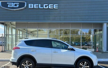 Toyota RAV4, 2019 год, 2 590 000 рублей, 4 фотография