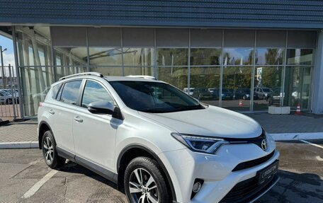 Toyota RAV4, 2019 год, 2 590 000 рублей, 3 фотография