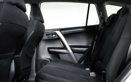 Toyota RAV4, 2017 год, 2 290 000 рублей, 12 фотография