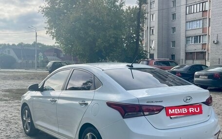 Hyundai Solaris II рестайлинг, 2018 год, 1 370 000 рублей, 6 фотография