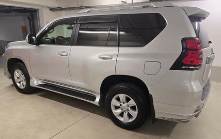Toyota Land Cruiser Prado 150 рестайлинг 2, 2019 год, 4 200 900 рублей, 5 фотография