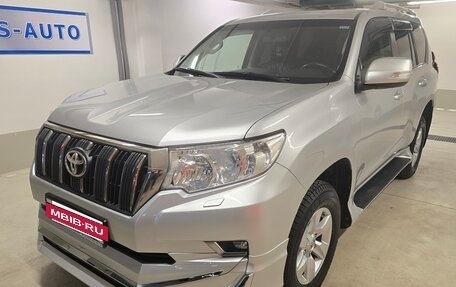 Toyota Land Cruiser Prado 150 рестайлинг 2, 2019 год, 4 200 900 рублей, 6 фотография