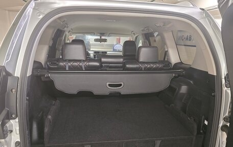 Toyota Land Cruiser Prado 150 рестайлинг 2, 2019 год, 4 200 900 рублей, 7 фотография