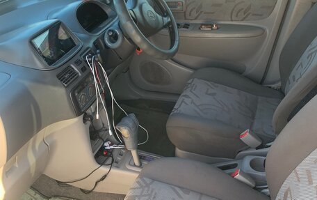 Toyota Corolla Spacio II, 1999 год, 600 000 рублей, 9 фотография