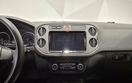 Volkswagen Tiguan I, 2011 год, 990 000 рублей, 13 фотография