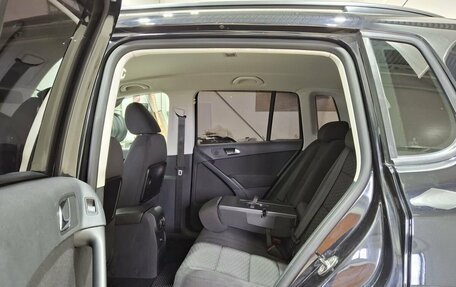 Volkswagen Tiguan I, 2011 год, 990 000 рублей, 25 фотография