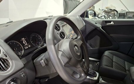 Volkswagen Tiguan I, 2011 год, 990 000 рублей, 23 фотография