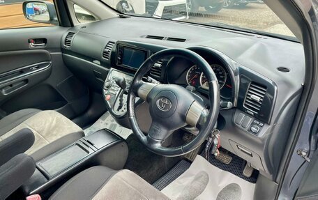 Toyota Wish II, 2003 год, 849 000 рублей, 12 фотография
