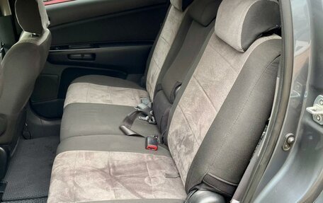 Toyota Wish II, 2003 год, 849 000 рублей, 19 фотография