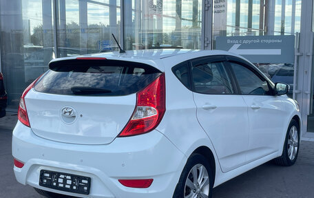 Hyundai Solaris II рестайлинг, 2012 год, 850 000 рублей, 7 фотография