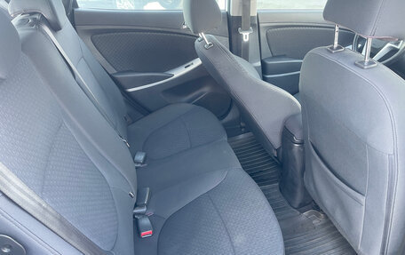 Hyundai Solaris II рестайлинг, 2012 год, 850 000 рублей, 21 фотография