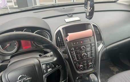 Opel Astra J, 2013 год, 750 000 рублей, 5 фотография