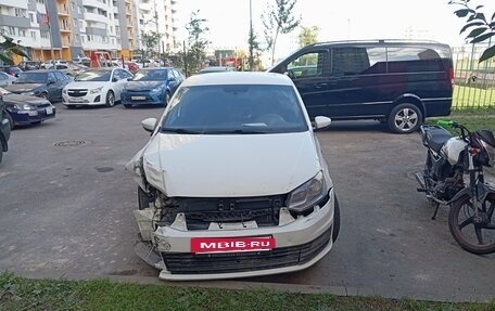 Volkswagen Polo VI (EU Market), 2016 год, 300 000 рублей, 2 фотография