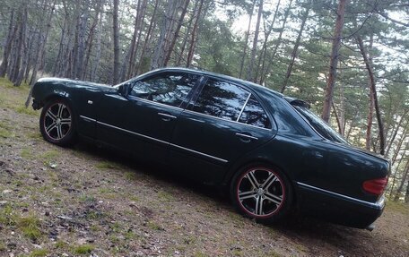 Mercedes-Benz E-Класс, 1995 год, 350 000 рублей, 11 фотография