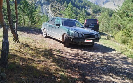 Mercedes-Benz E-Класс, 1995 год, 350 000 рублей, 13 фотография