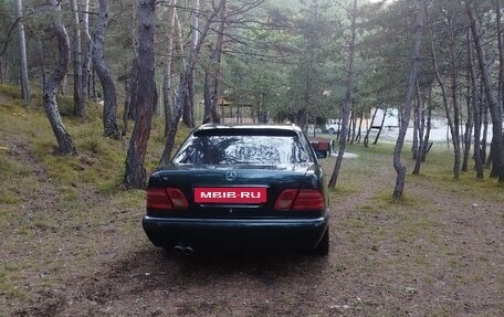 Mercedes-Benz E-Класс, 1995 год, 350 000 рублей, 9 фотография