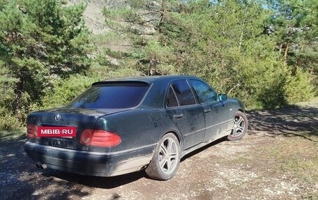 Mercedes-Benz E-Класс, 1995 год, 350 000 рублей, 16 фотография