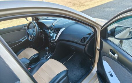 Hyundai Solaris II рестайлинг, 2013 год, 850 000 рублей, 7 фотография