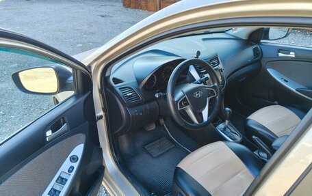 Hyundai Solaris II рестайлинг, 2013 год, 850 000 рублей, 8 фотография