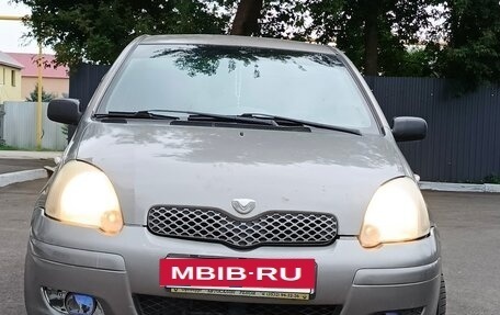 Toyota Yaris I рестайлинг, 2003 год, 330 000 рублей, 3 фотография