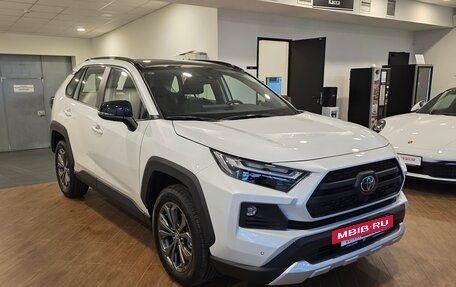 Toyota RAV4, 2025 год, 4 450 000 рублей, 6 фотография