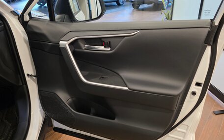 Toyota RAV4, 2025 год, 4 450 000 рублей, 25 фотография