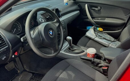 BMW 1 серия, 2010 год, 680 000 рублей, 11 фотография
