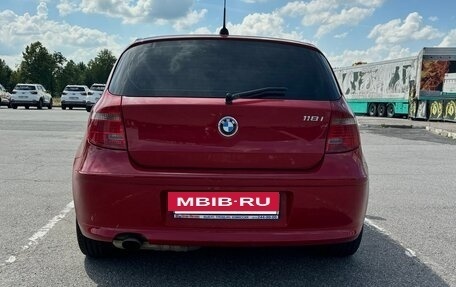 BMW 1 серия, 2010 год, 680 000 рублей, 3 фотография
