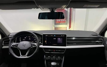 Volkswagen Tiguan II, 2022 год, 2 461 600 рублей, 6 фотография