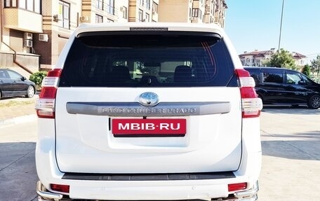 Toyota Land Cruiser Prado 150 рестайлинг 2, 2014 год, 3 900 000 рублей, 4 фотография